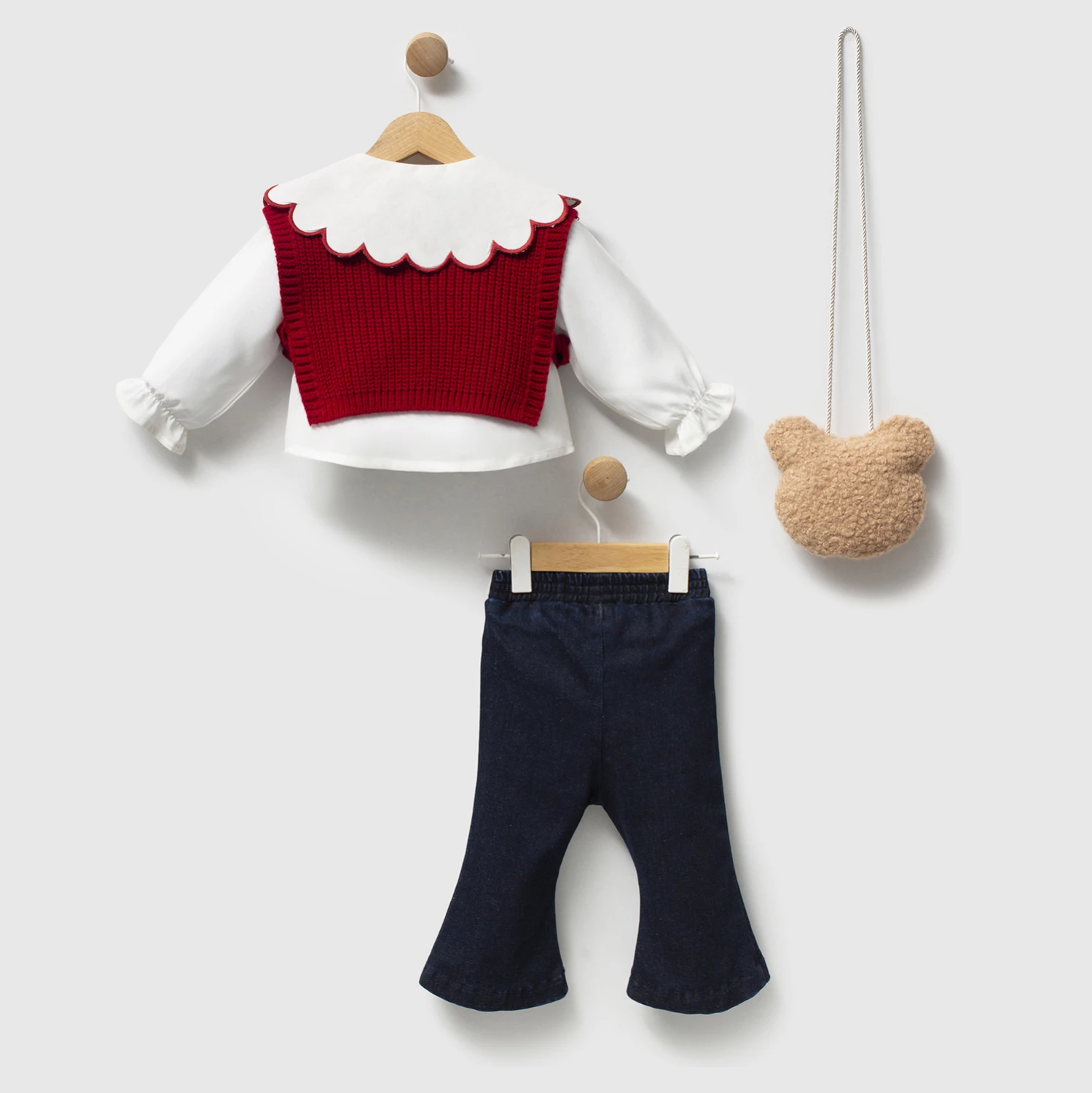 Sweet Berry Bear Outfit - Image 3