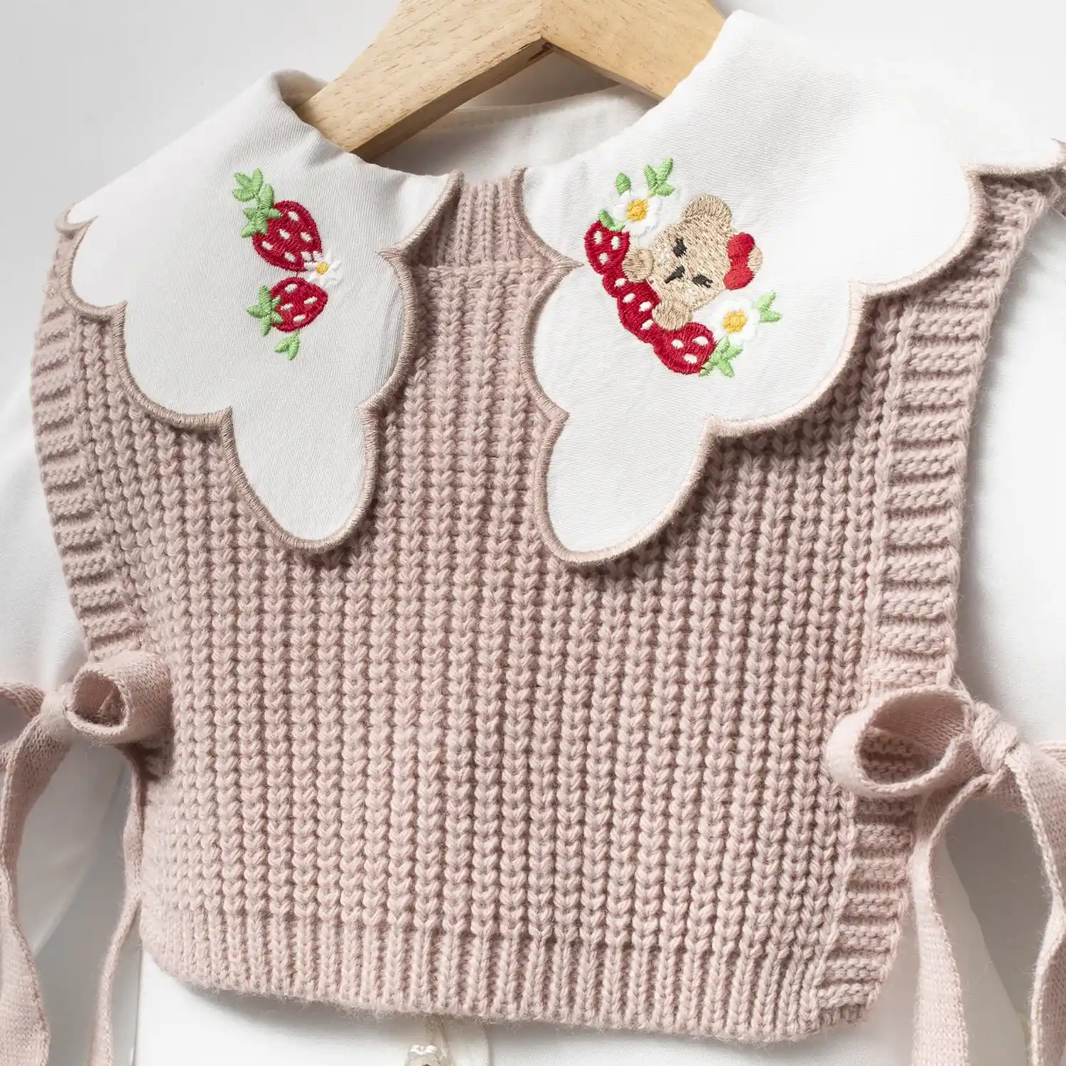 Sweet Berry Bear Outfit - Image 8