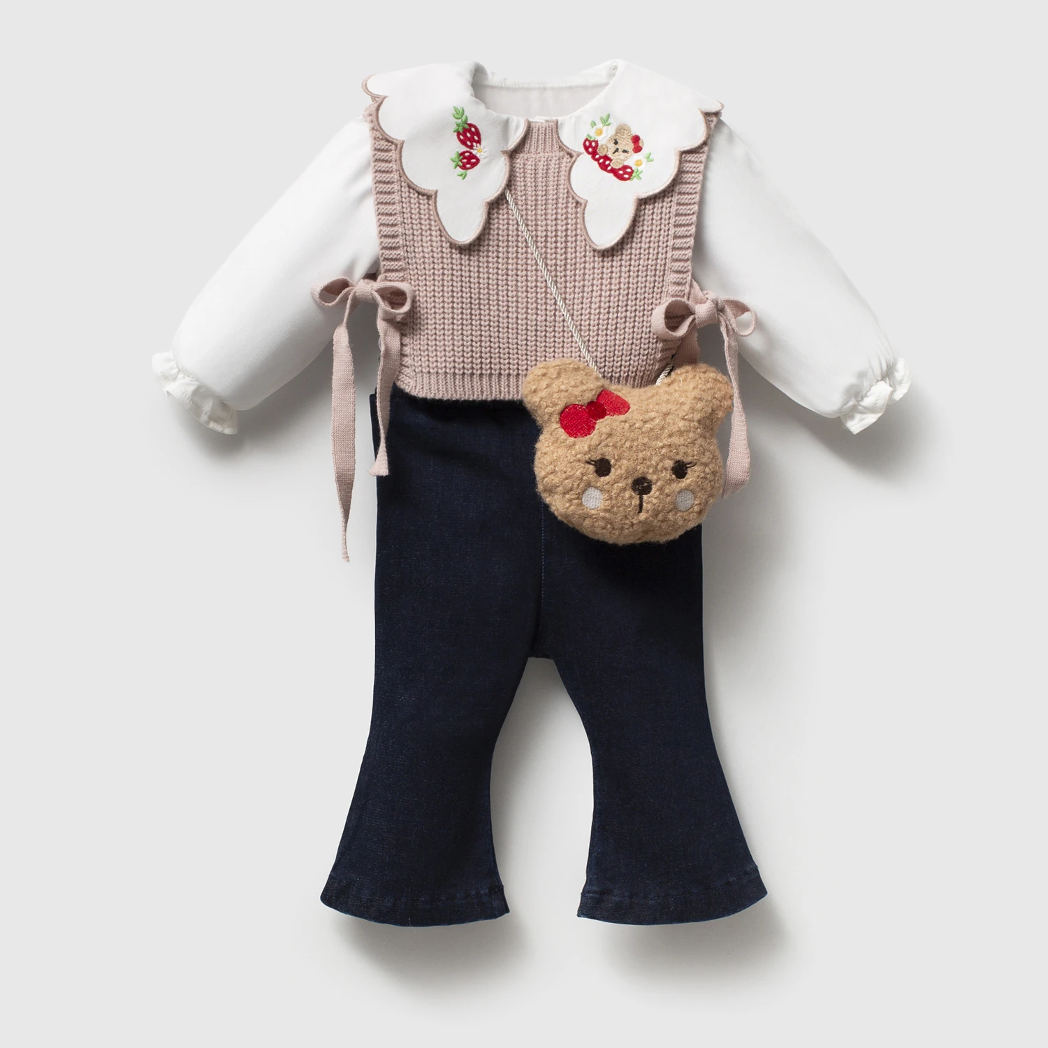 Sweet Berry Bear Outfit - Image 5